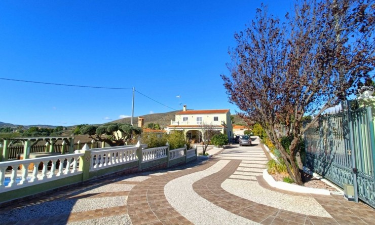 Resale - Villa -
Hondón de los Fráiles