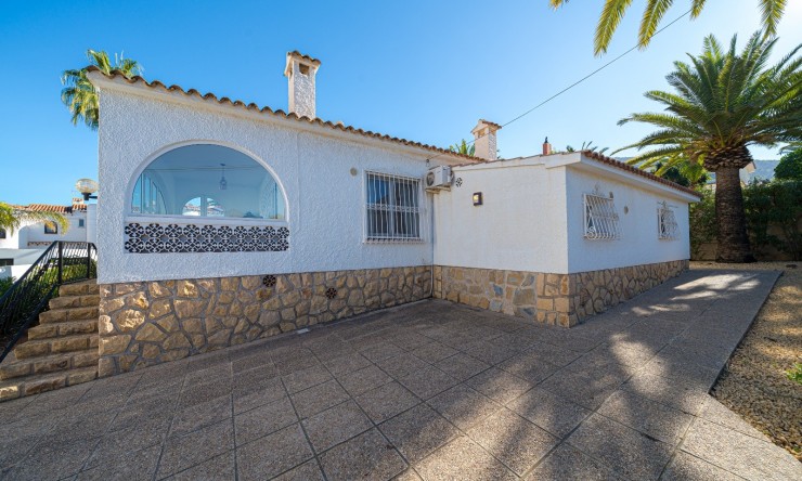 Reventa - Villa -
Albir