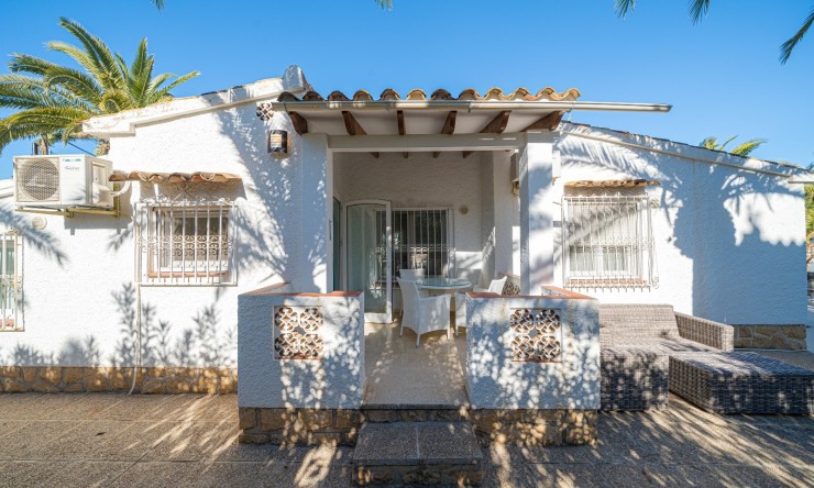 Reventa - Villa -
Albir