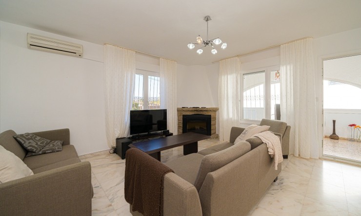 Reventa - Villa -
Albir