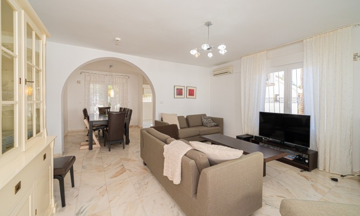 Reventa - Villa -
Albir