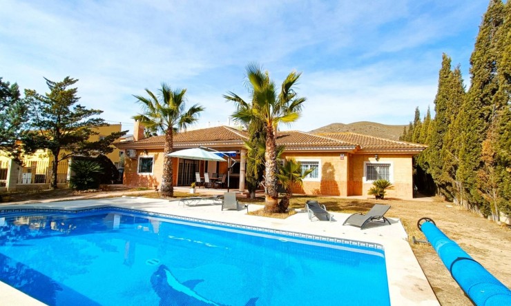 Resale - Villa -
Hondón de los Fráiles