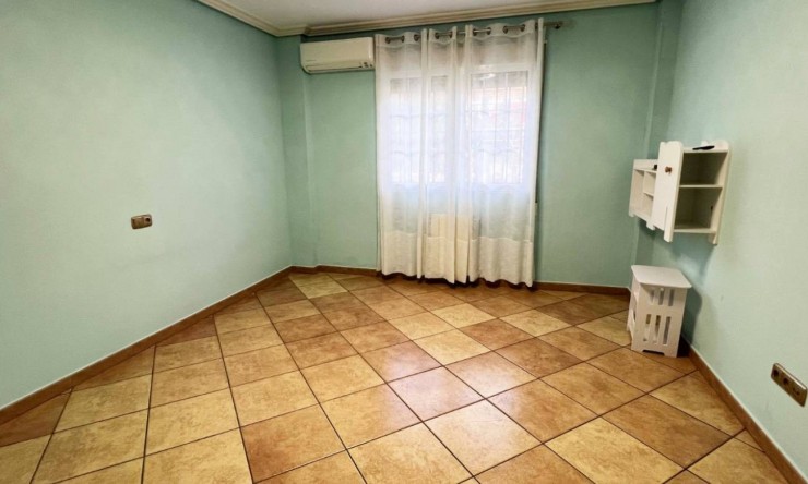 Resale - Villa -
Hondón de los Fráiles