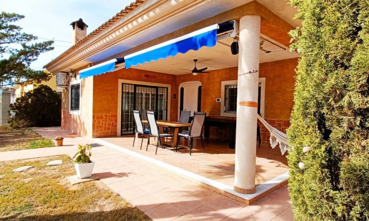 Resale - Villa -
Hondón de los Fráiles