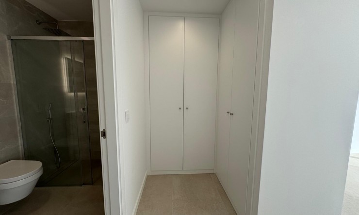 Reventa - Apartamento -
Finestrat