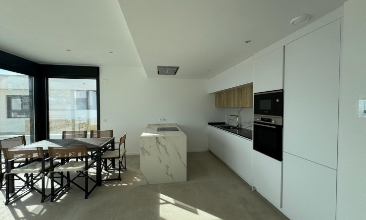 Reventa - Apartamento -
Finestrat