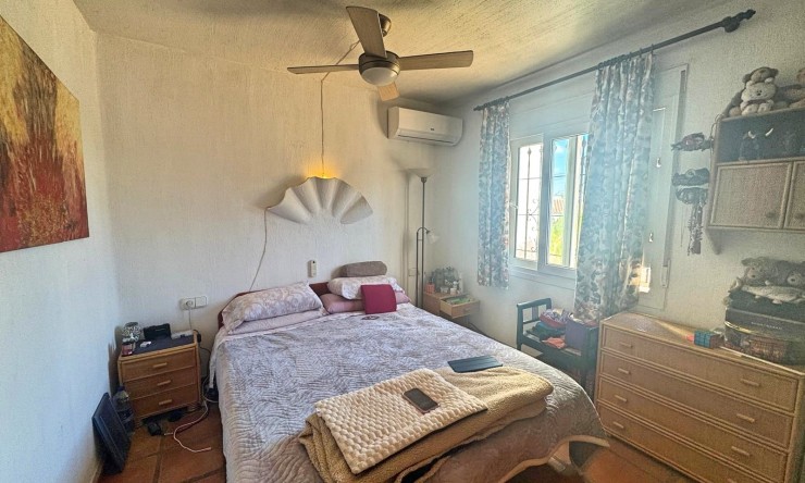 Resale - Villa -
Albir