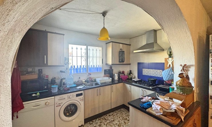 Resale - Villa -
Albir