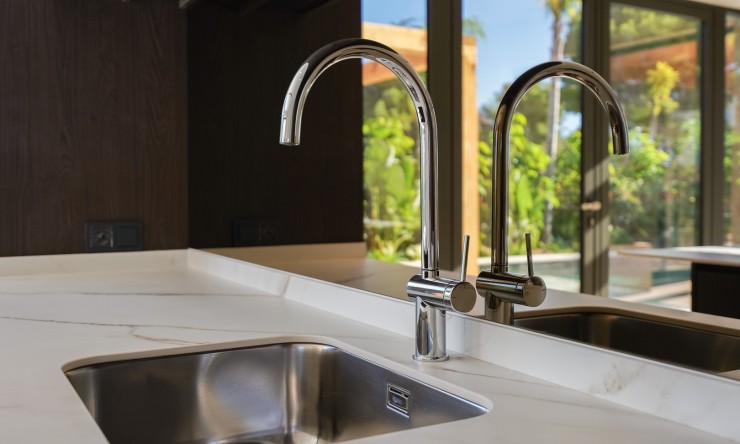 Neue Gebäude - Villa -
Jávea - La Guardia Park