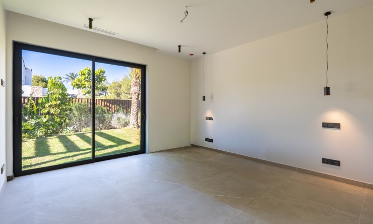 Neue Gebäude - Villa -
Jávea - La Guardia Park