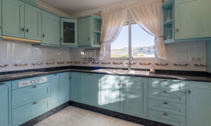 Resale - Villa -
Jalón