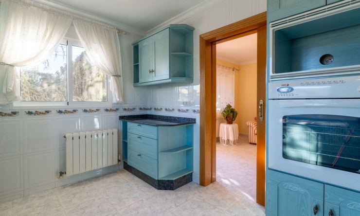 Resale - Villa -
Jalón