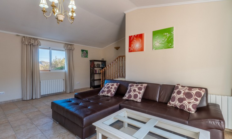 Resale - Villa -
Jalón