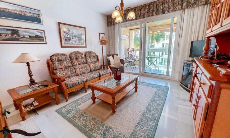 Reventa - Apartamento -
Albir