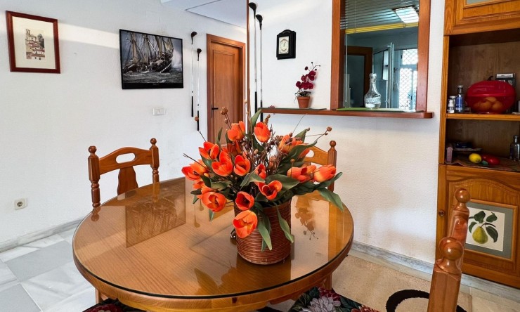 Reventa - Apartamento -
Albir