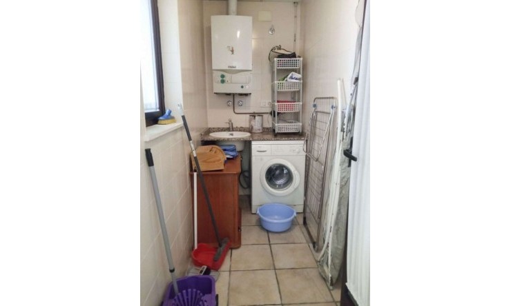 Resale - Apartment -
Albir