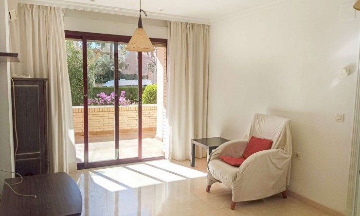 Resale - Apartment -
Albir