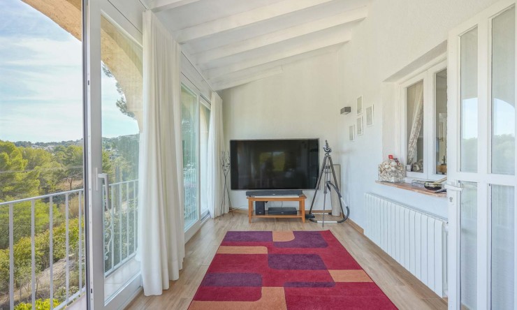 Herverkoop - Villa -
Jávea - Pinosol