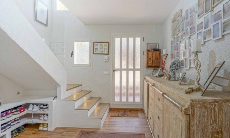 Herverkoop - Villa -
Jávea - Pinosol