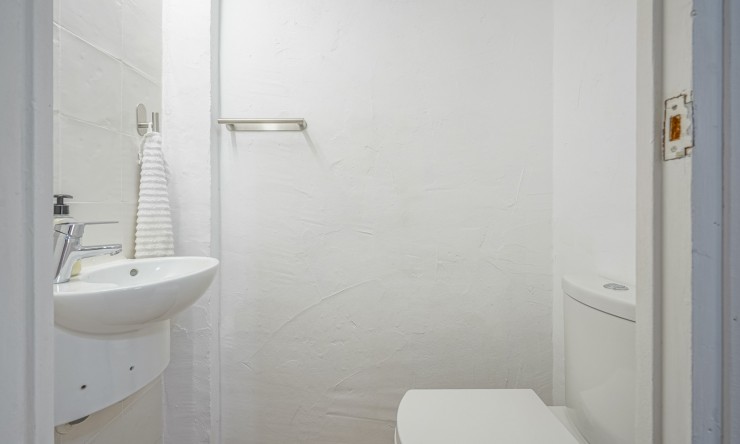 Herverkoop - Villa -
Jávea - Pinosol