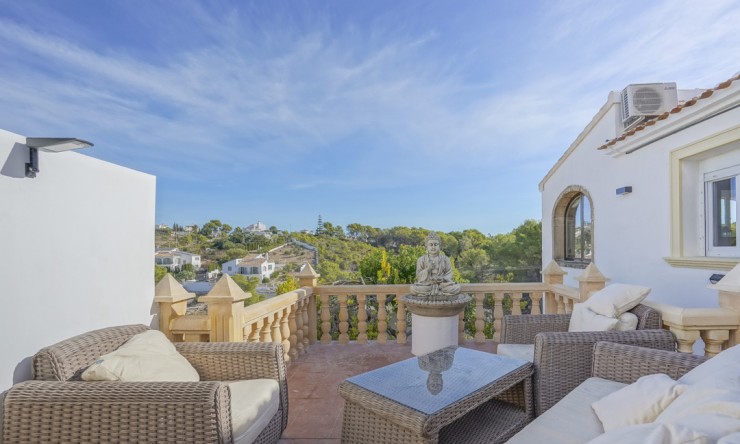 Herverkoop - Villa -
Jávea - Pinosol