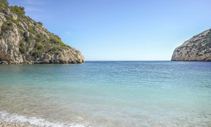 Herverkoop - Villa -
Jávea - Pinosol