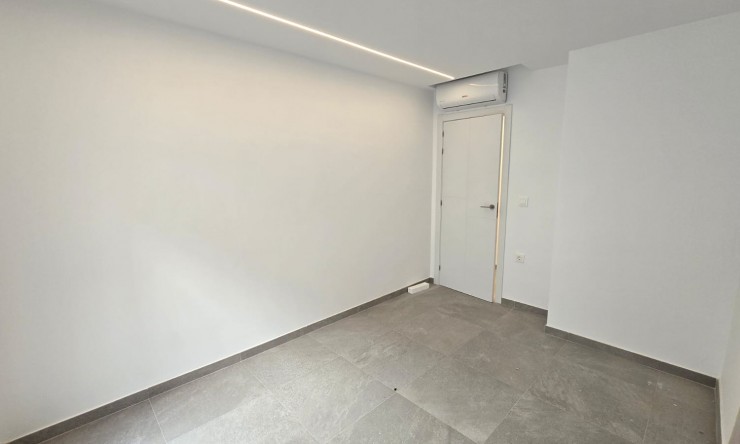 Rynek Wtórny - Apartament -
Altea