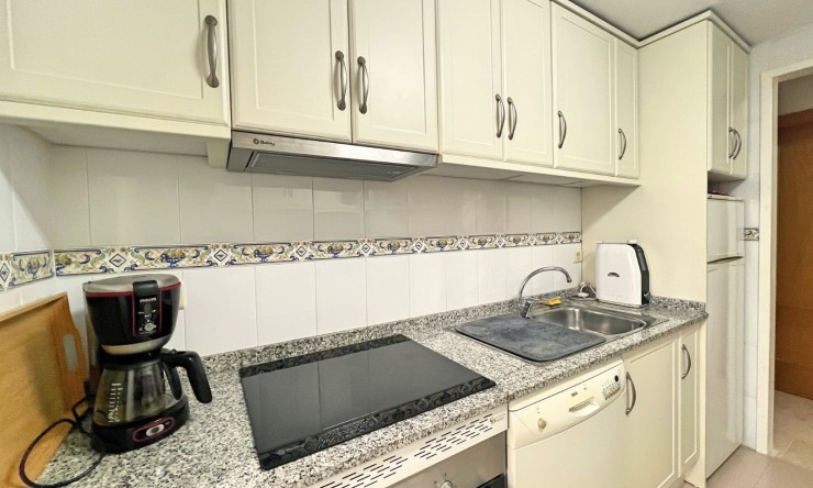 Wiederverkauf - Wohnung -
Albir