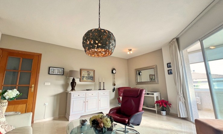 Wiederverkauf - Wohnung -
Albir