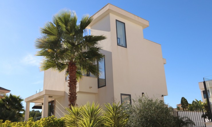 Revente - Villa -
La Nucía - Coloma