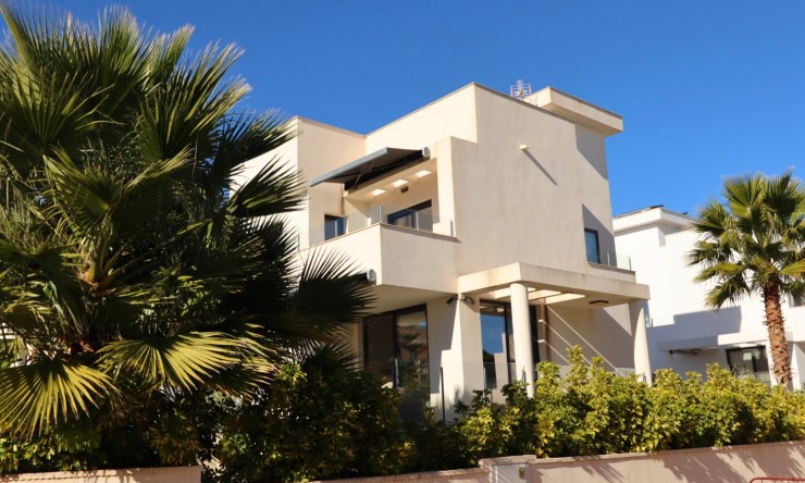 Revente - Villa -
La Nucía - Coloma