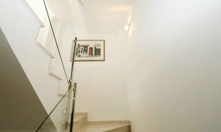 Revente - Villa -
La Nucía - Coloma