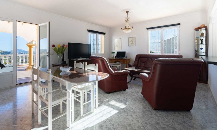 Revente - Villa -
Calpe - Partida Les Cucarres