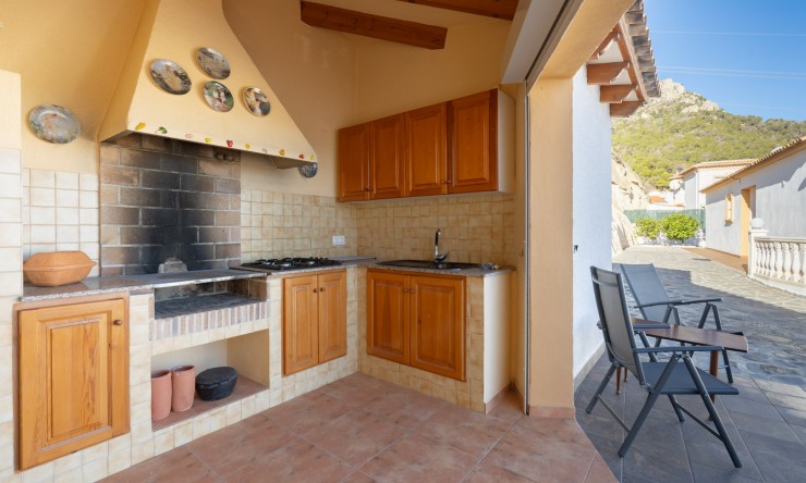 Revente - Villa -
Calpe - Partida Les Cucarres