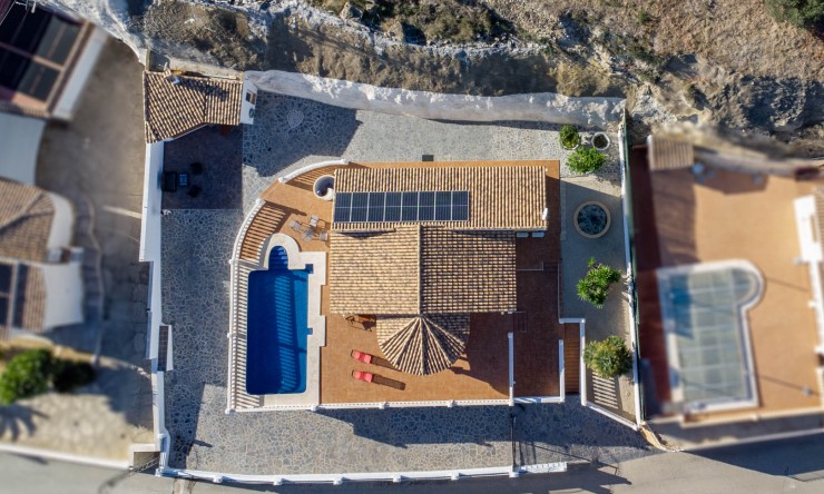 Revente - Villa -
Calpe - Partida Les Cucarres