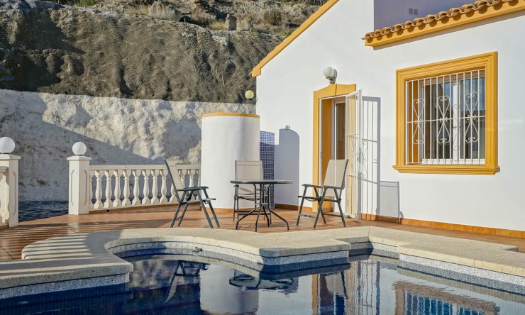 Revente - Villa -
Calpe - Partida Les Cucarres