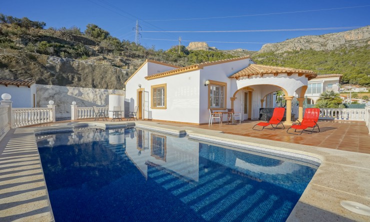 Revente - Villa -
Calpe - Partida Les Cucarres