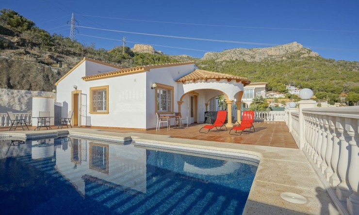 Revente - Villa -
Calpe - Partida Les Cucarres