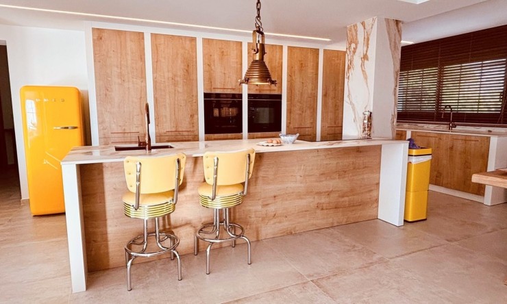 Herverkoop - Villa -
Altea