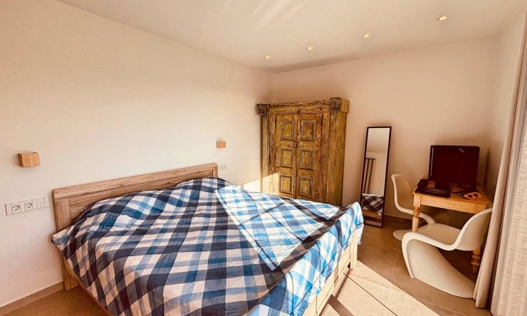 Herverkoop - Villa -
Altea