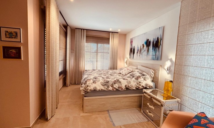 Herverkoop - Villa -
Altea