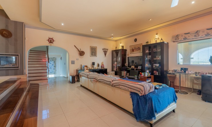 Revente - Villa -
Calpe - Partida Les Cucarres