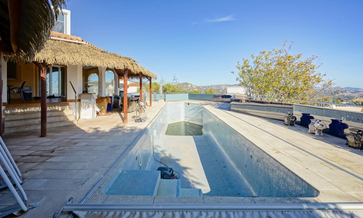 Revente - Villa -
Calpe - Partida Les Cucarres