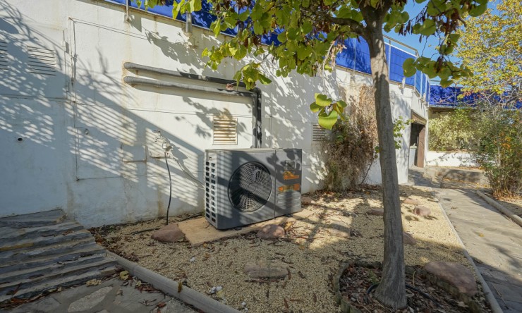 Revente - Villa -
Calpe - Partida Les Cucarres