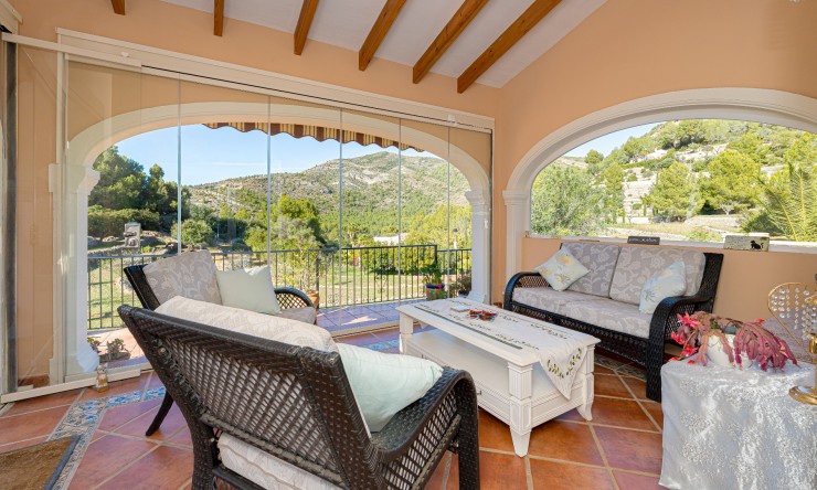 Rynek Wtórny - Finca -
Lliber