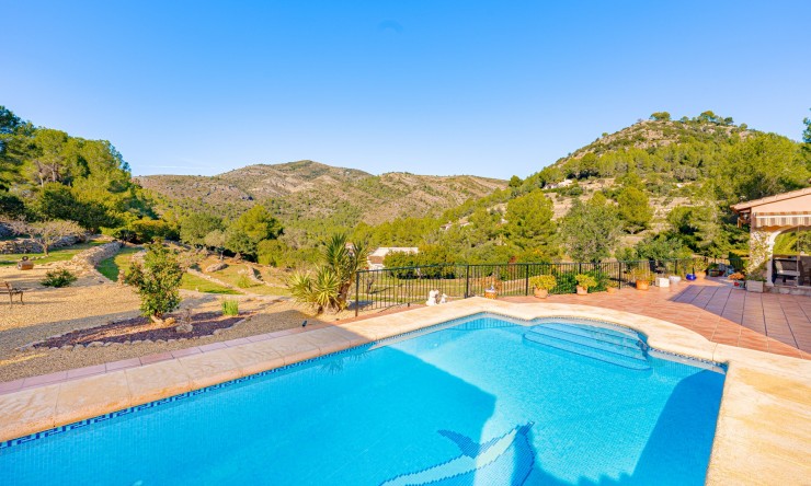 Rynek Wtórny - Finca -
Lliber