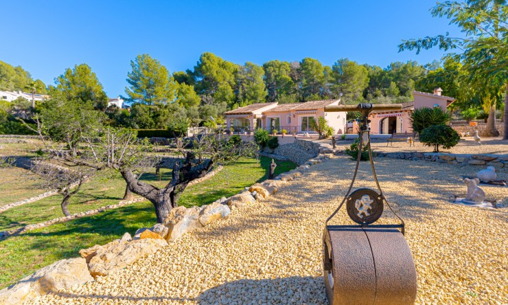 Rynek Wtórny - Finca -
Lliber