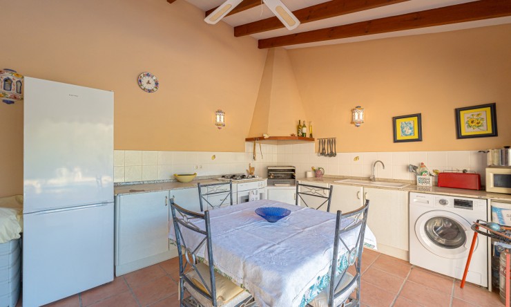 Rynek Wtórny - Finca -
Lliber