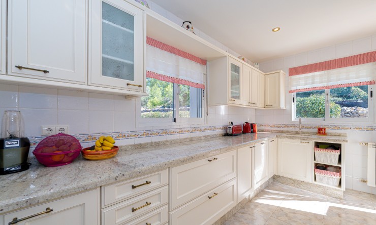 Rynek Wtórny - Finca -
Lliber