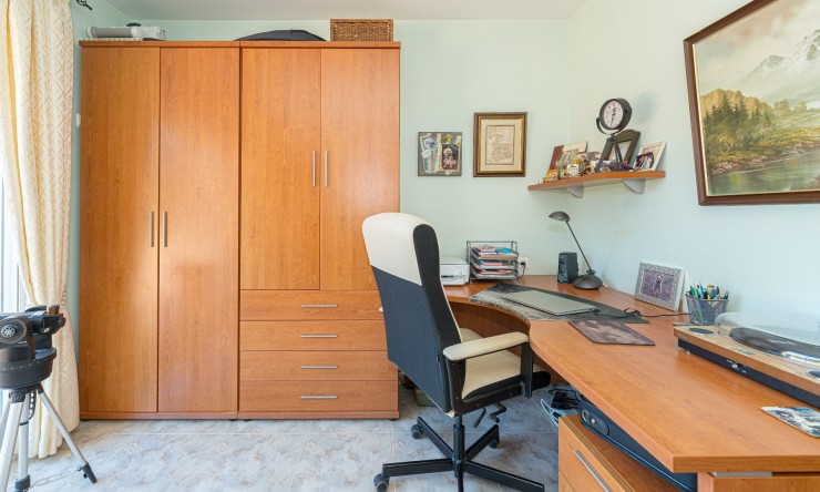 Rynek Wtórny - Finca -
Lliber